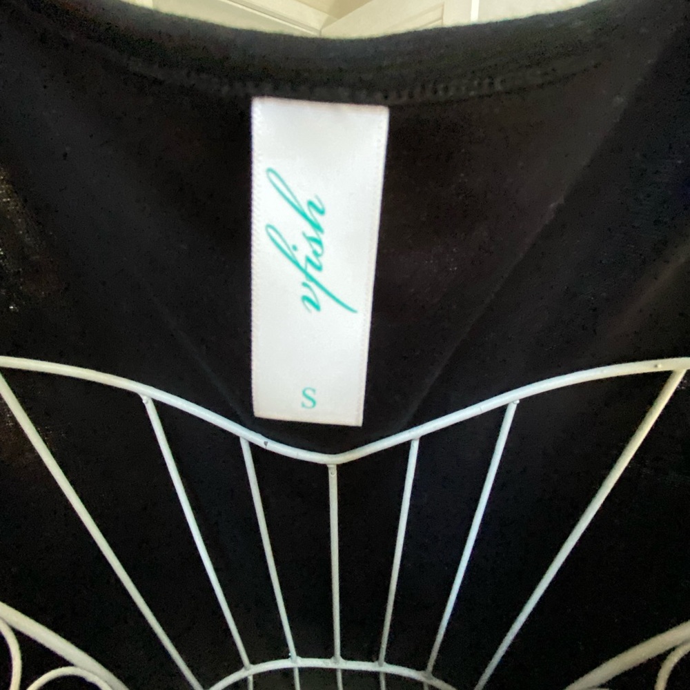 VFish Dress - Picture 4 of 4